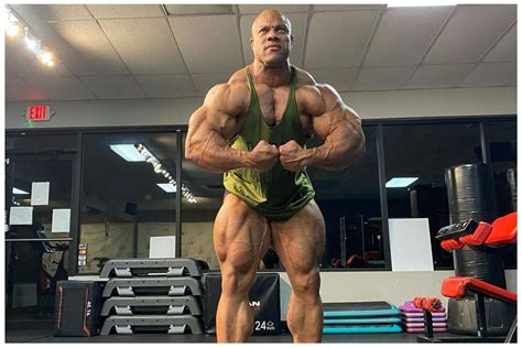 Phil Heath (@PhilHeath) .